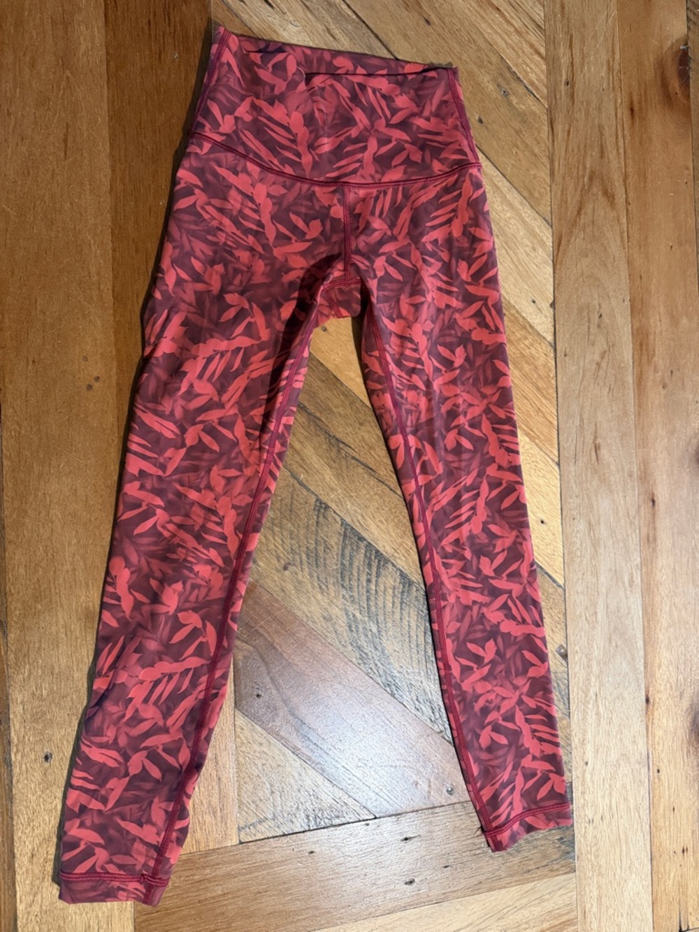 Lululemon Red Leaf Print Active Leggings